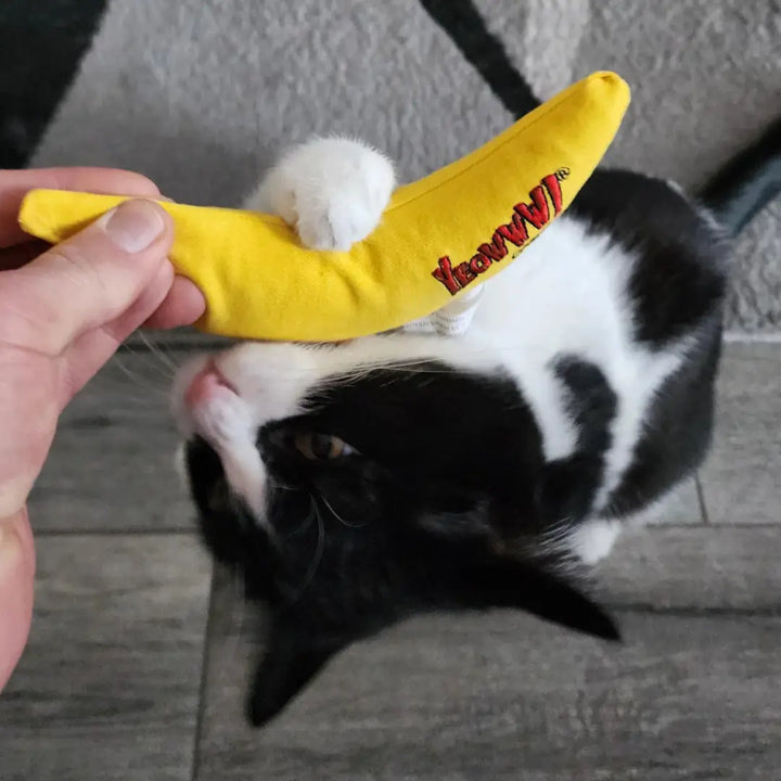 YEOWWW - PEELED BANANA