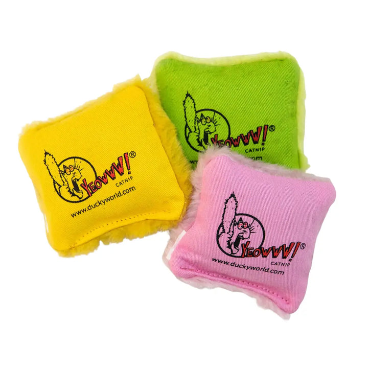 Yeowww - Pillows (Assorted) Pos Display Jug 24pk
